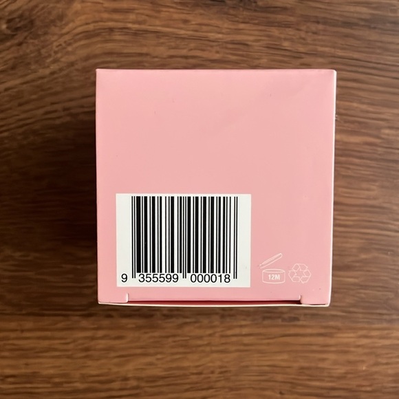 NWT Alya Skin Pink Perfect Skincare Box - Picture 4 of 12